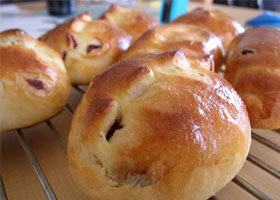 Tafel sammelt Brötchen